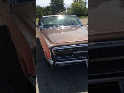 1965 CHRYSLER IMPERIAL CROWN 4-door hard top