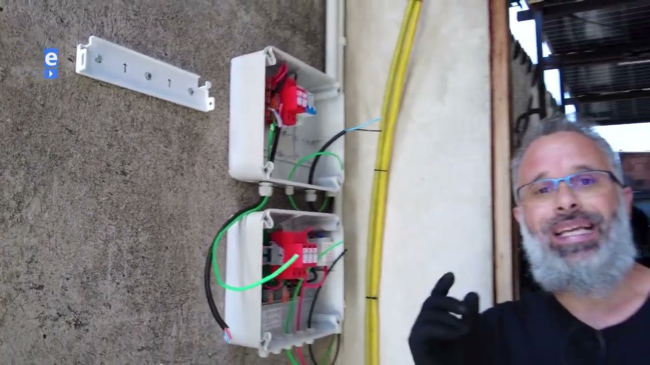 Eduardo Aquino Instalando Passo a Passo INVERSOR On Grid SAJ com String Box CC e CA #19