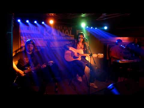 Aleš Brichta Trio - V uniformě lokaje (live 1.11.2014 Kanál Mělník)