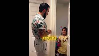 O pai está educando sua filha! ❤️‍🩹