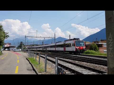 SBB CFF FFS - RBDe 560 / RBDe 4/4 "Domino" - S20 Biasca-Bellinzona-Locarno - Train Transit