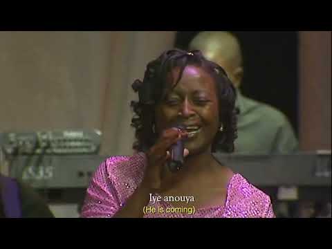 Mwenga - Shingisai Suluma (Maitiro Enyu Live Recording)