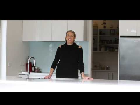 32 Tautari Street, Orakei - Heather Walton & John Campbell - SOLD!