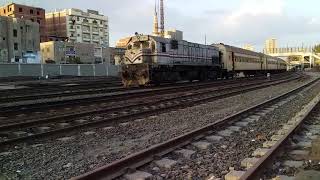 preview picture of video 'دخول قطار 388 بجرار كندي في محطة أبو كبير متجه الى الزقازيق'
