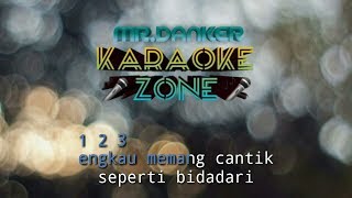 Download lagu Cozy republic bidadari (karaoke version) tanpa vokal mp3