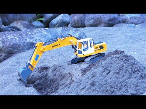 Double E 561 - RC Excavator (with locked gears)