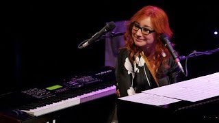 Tori Amos - Cloud On My Tongue (live at Infinity Hall 2012)