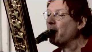 DEEP SCHROTT - world's first bass sax quartet