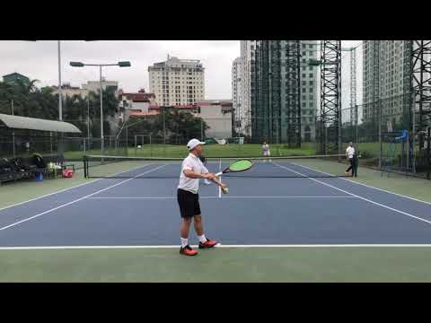 SINH HOẠT TENNIS THƯỜNG NIÊN TRUNG TÂM HỌC VIỆN TENNIS BẢO LONG