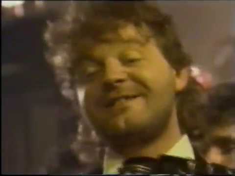 KAČMAR, DAJ NAM VINO - Orkester Doma kulturi z Ruskoho Kerestura