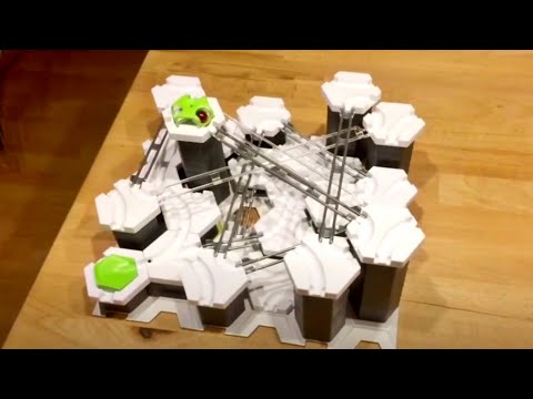 Kleine Gravitrax Bahnen auf einer Grundplatte!