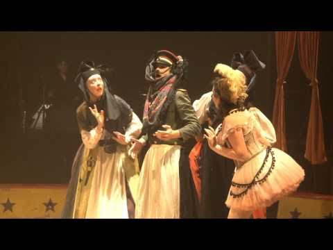 Mavra: Stravinsky Condensed