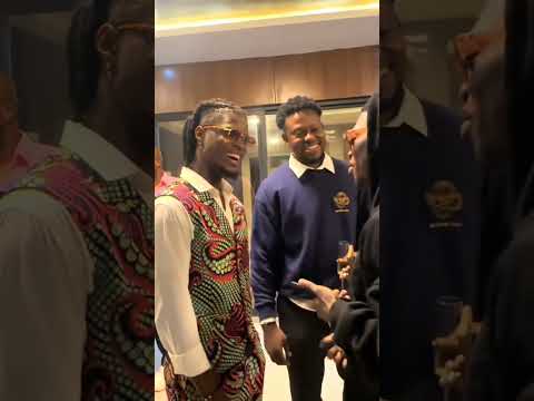 SANTRINOS RAPHAEL & CONII GANGSTER (Vidéo)