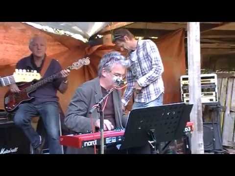 De Midlummels - Cold Shot feat. Bas Kleine