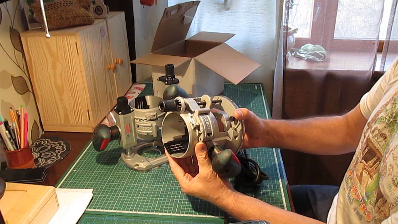 Фрезер Bosch GOF 1600 CE (0.601.624.020)  1600Вт 10000-25000об/мин макс.ход 76мм диам.хв.8-12мм