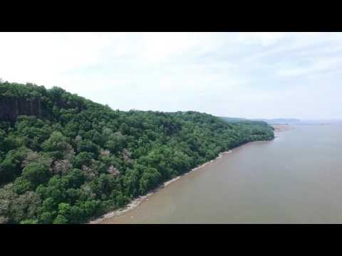 Drone Flies Across the Hudson River NY t