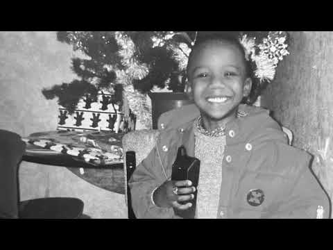 MOSHXN - GOLDEN CHILD (Official Video)