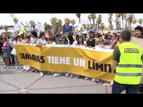 Video Thumbnail: Massendemonstration gegen Massentourismus auf den Kanarischen Inseln