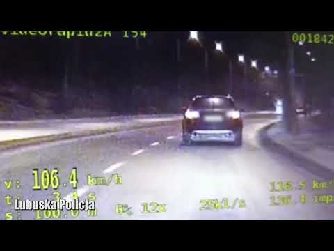 Chciał ścigać się z BMW, którym jechali policjanci. "Wygrał" wysoki mandat!