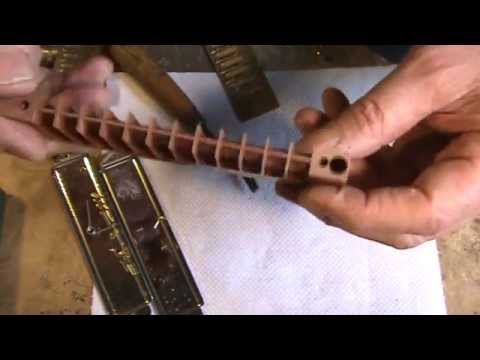 Hohner 270 (12 Hole) PowerComb: Fitting Instructions