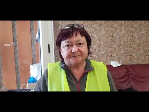 Adina Doba, actor la Teatrul de Marionete Arad, voluntar la Curtici pentru refugiații din Ucraina