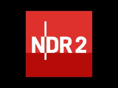 Thumbnail for Runrig - Hamburg 2001 - excerpt (live audio)