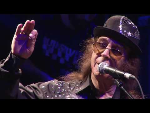 download lagu mp3 mp4 Erkin Koray Konser, download lagu Erkin Koray Konser gratis, unduh video klip Erkin Koray Konser