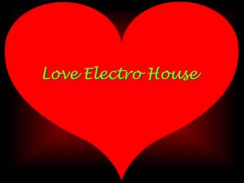 Yolanda Be Cool Ft Dcup We No Speak Americano(D'azoo At Night Remix)