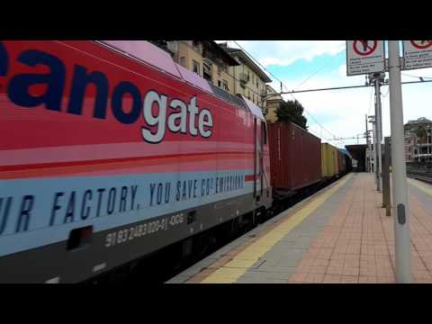 E483.020 OCG Sul TCS La Spezia Marittima-Melzo Scalo in transito a Chiavari