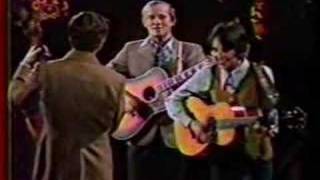 Joan Baez w The Smothers Bros. - I Shall Be Released