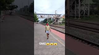 🔴Live Train Accident 😱😱......Shangamithra Express...