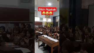 Download lagu APPLAUSE THAT MAKES YOU LAUGH #SCOUTAPLAPS #SCOUTS #SCOUTS #SHORTS mp3