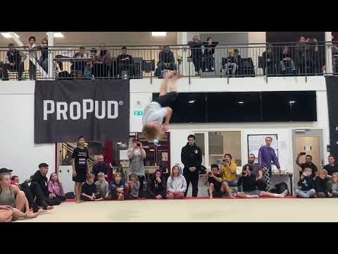 🇧🇻 OMG 2022 - Junior FINALS - Miro vs Viktor