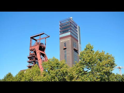 A coal mine becomes a landscape park / Nordsternpark Gelsenkirchen