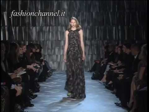 "Moschino Cheap & Chic" Autumn Winter 2009 2010 Milan 1 of 3 pret a porter woman by FashionChannel