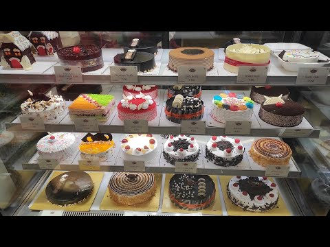 Huge Variety Of Pastries and Cakes @ Bakington Bakery - Tilak Nagar👌👌😋😋 Best Bakery Shop