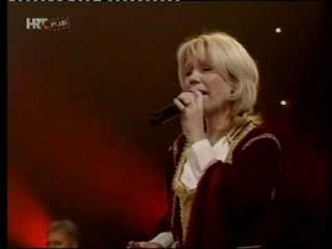 Vesna Hadzic - Djevojka je zelen bor sadila - Sevdah u Lisinskom 2007