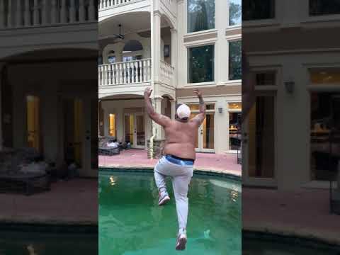 QUEENZFLIP TRESPASSES IMAN SHUMPERT & TEYANA TAYLOR PROPERTY & JUMPS IN THE POOL