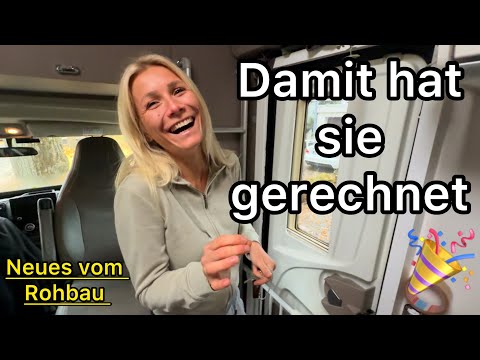 Illo surprises Mops on her birthday 🎁🎊🎉 Bathroom tiles #bathroom #renovation