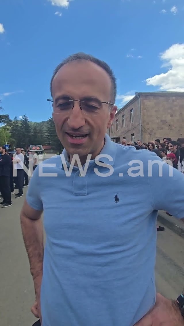 Ջուր լցրեցին ձեզ վրա, երևանցիները չեն ընդունո՞ւմ ՔՊ-ին. հարց` Թորոսյանին