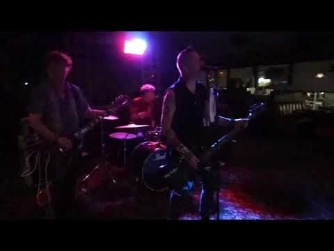 The Vibrators @ The Elegant Pub ~ Loose Change ~