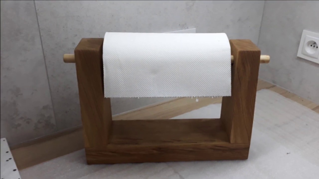 #32 Stojak na ręcznik papierowy