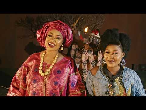 SAFI DIABATÉ FEAT OUMOU SANGARÉ - BARIKA 🎬 (Clip Video Officiel)