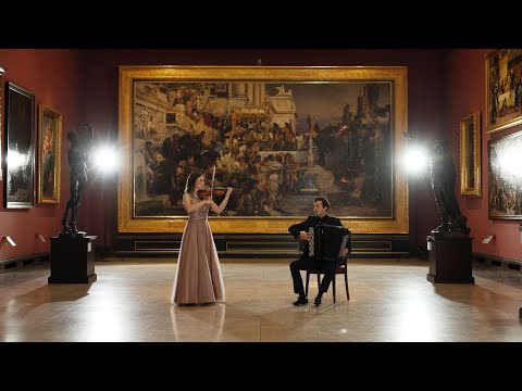 Karolina Mikołajczyk & Iwo Jedynecki