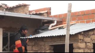 preview picture of video 'Proyecto realizado en el Barrio Solidaridad de El Alto'