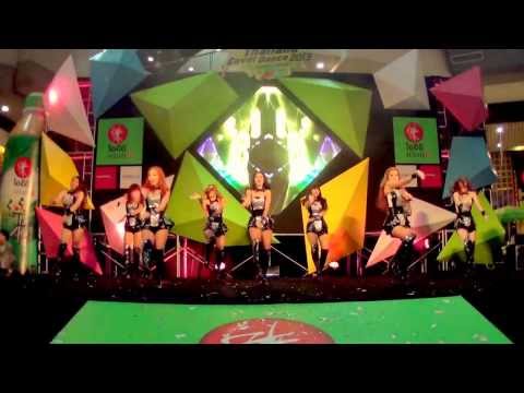 131109 Def-G cover SNSD - Intro + Paparazzi + The Boys @OISHI Thailand Cover Dance 2013 (Final)