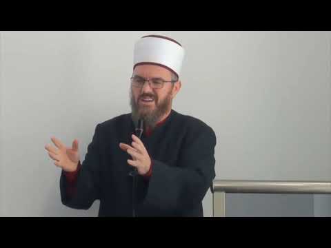 "O Allah më bëj mua dhe fëmijët e mi prej Namazfalësve" - Hoxhë Abdyl Fuga