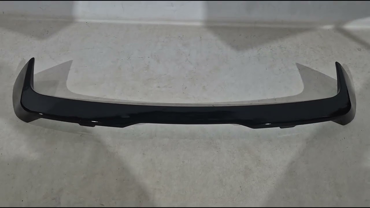 BMW X7 G07 2019– Spoiler zadního okna V2 (černý lesk) Video 1