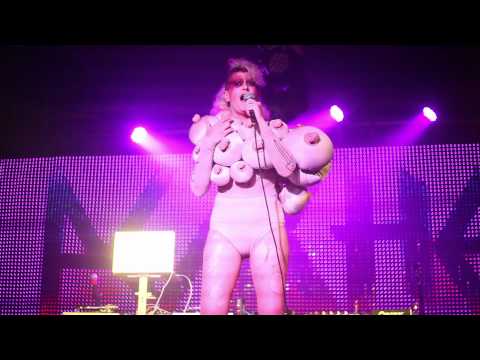 Peaches - Private Dancer / F**k the Pain Away LIVE| DJ Set @ Grand Central | Miami, FL | 9.18.11