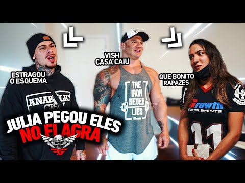 LEO STRONDA INVADIU A CASA DO FABIO GIGA - JULIA PEGOU ELES DE SURPRESA